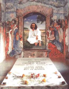 Baba_Samadhi_Inside_1